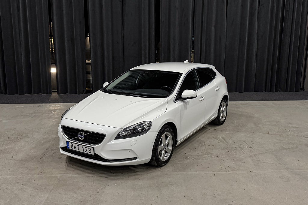 Volvo V40 D2 |Vinterhjul ingår | 3.99% ränta