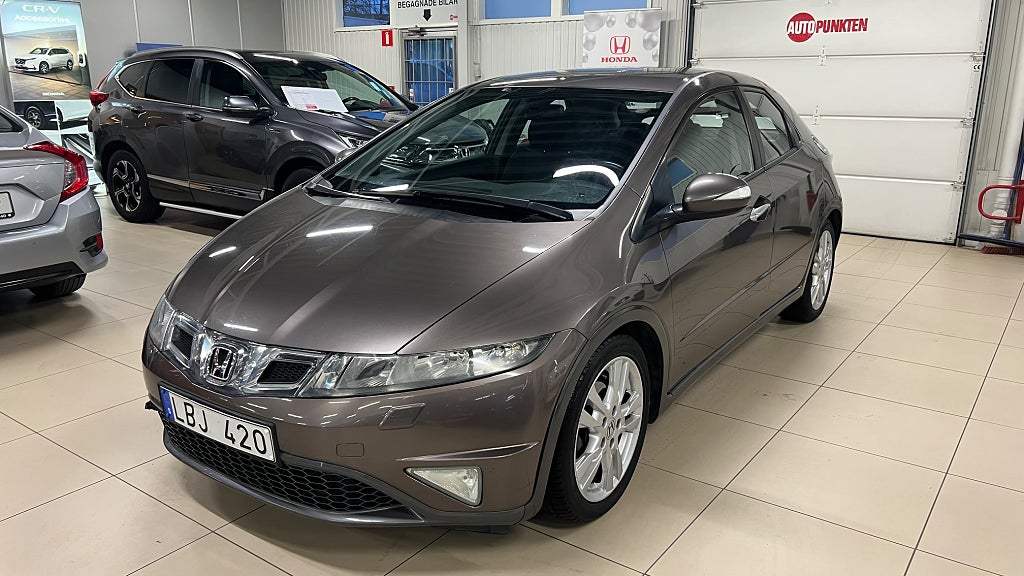 Honda Civic 1.8 i-VTEC Sport Aut | Lågmil | 1 Brukare