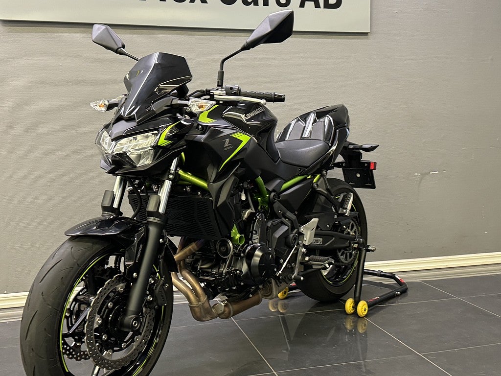 Kawasaki Ninja Z650 | ABS | FULLSERVAD | FR. 701KR / MÅNAD