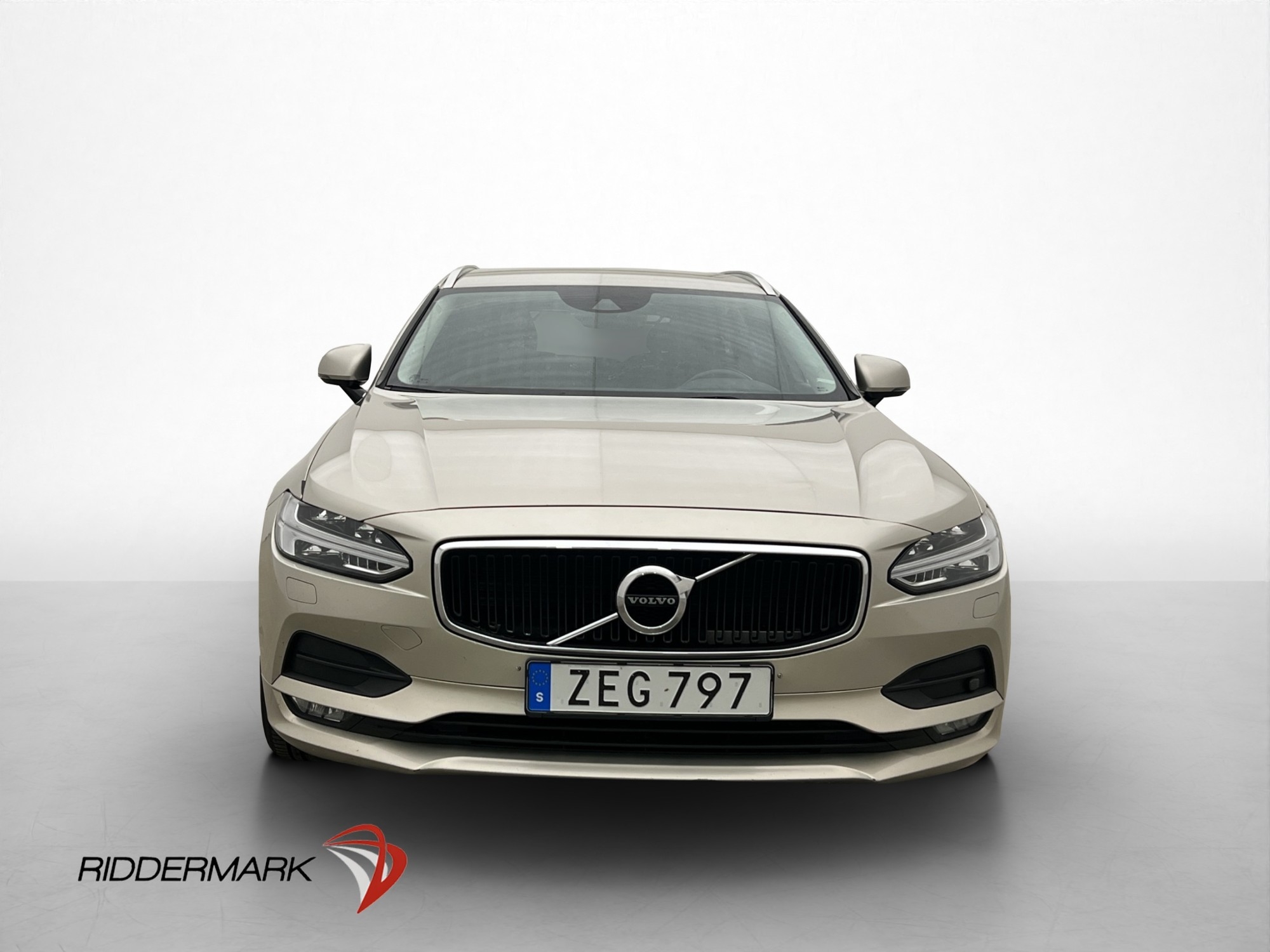 Volvo V90 D3 AWD Momentum VOC Värmare 2018, bild 2/10