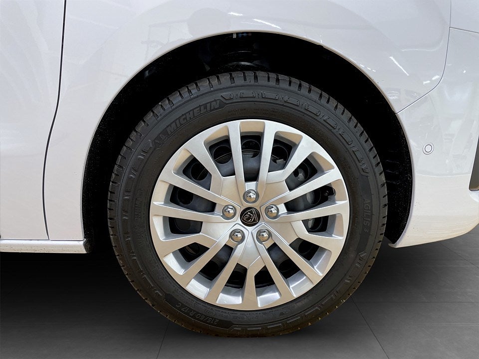 Bild på Peugeot Expert Plus 145hk Aut L3 - EDITION! SERVICE & VINTERHJUL INGÅR!