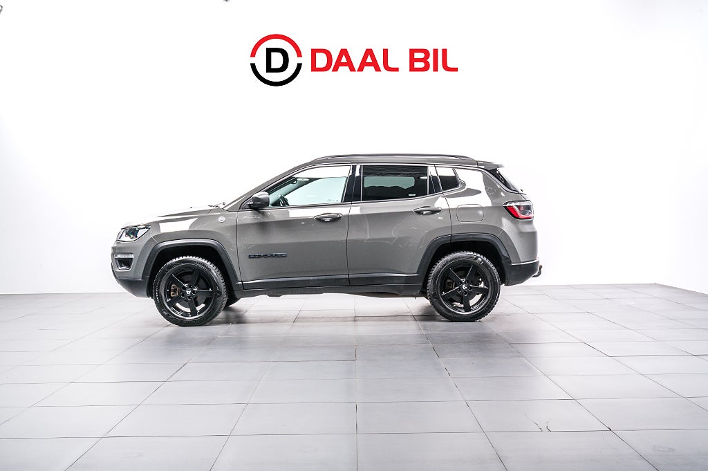 Jeep Compass 4xe 4WD 239HK TRAILHAWK DRAG B-KAM NAVI 