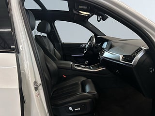BMW X5 xDrive45e M Sport S&V/Pano/Skinn/Kamera/Carplay/MOMS