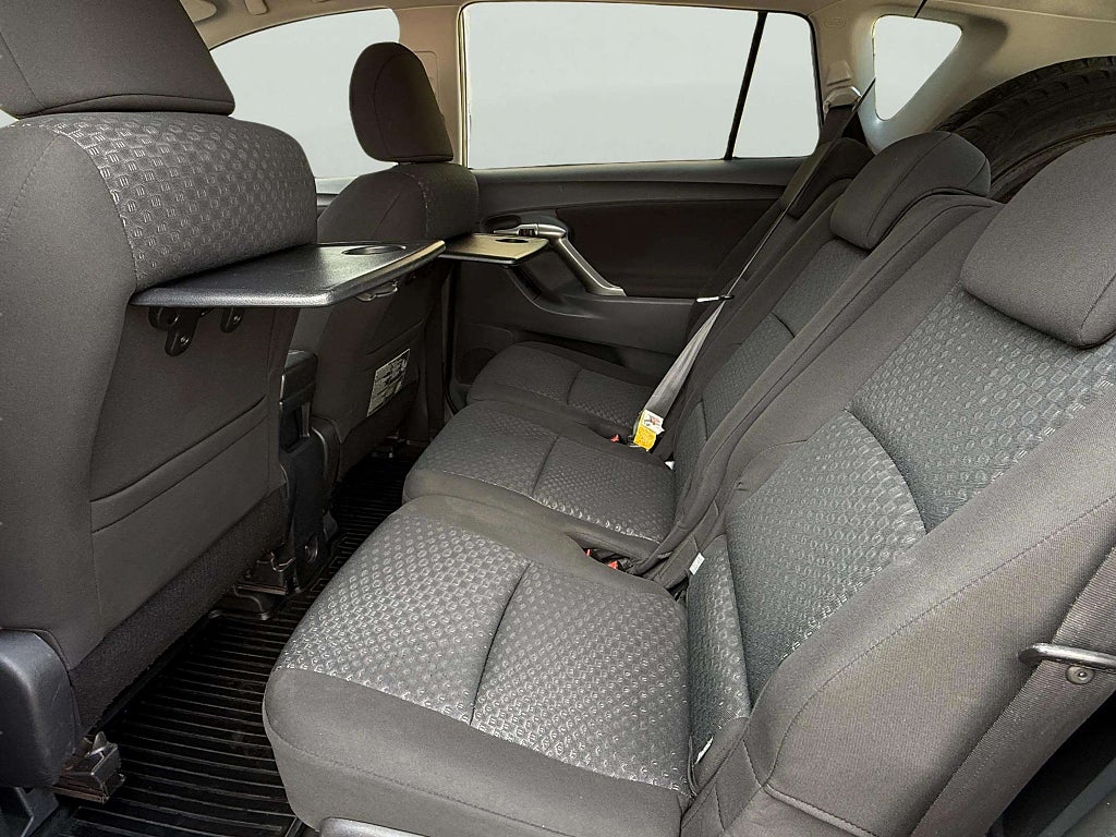 Toyota Verso 1.8 Valvematic 7 Sitsig Drag Ny besiktad - miniatyr 14