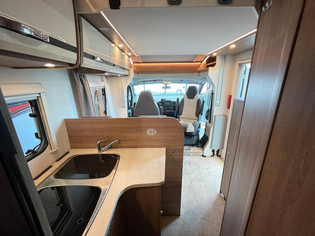 Dethleffs T 6717 Trend / ALDE / Taksäng / Under 7m / - Dethleffs