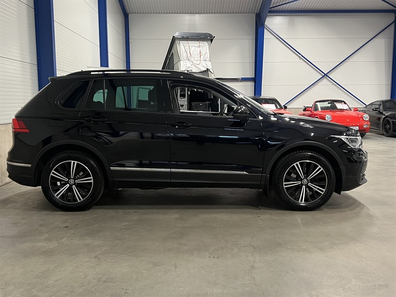 Volkswagen Tiguan 2024, bild 3/52
