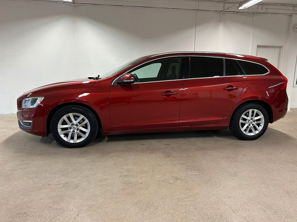 Volvo V60 D4 Geartronic Summum Dragkrok Volvo on Call 190Hk