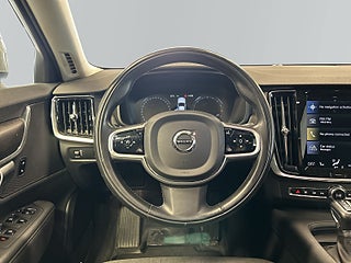 Volvo V90 Cross Country D4 AWD Automat Momentum Kiruna-körd/D&M-Värm/S&V-däck – bild 9