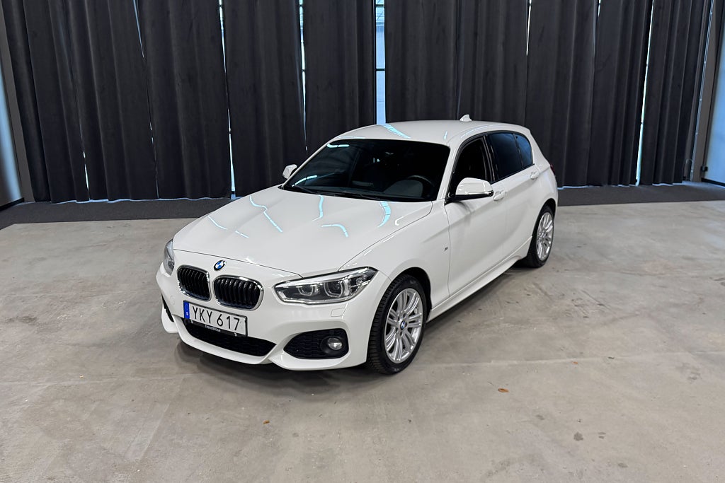 BMW 118 d xDrive |M Sport|Dragkrok|Värmare