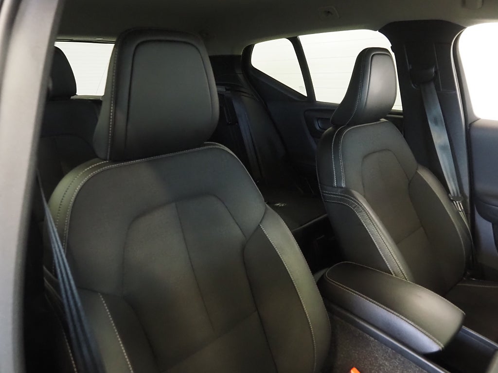 Volvo XC40 D3 150hk AWD Geartronic Kinetic | Drag | D-värm | 2020