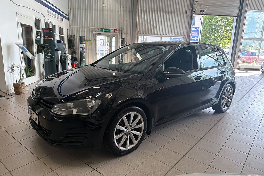 Volkswagen Golf 5-dr 1.4 TSI Masters /DRAG /B-KAM /VÄRMARE /fr 3,95%