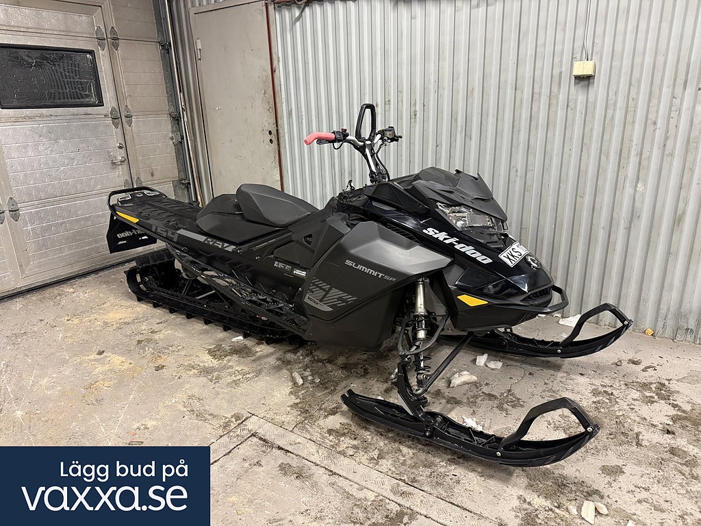 Ski-Doo Summit 600r 154? Elstart 2019