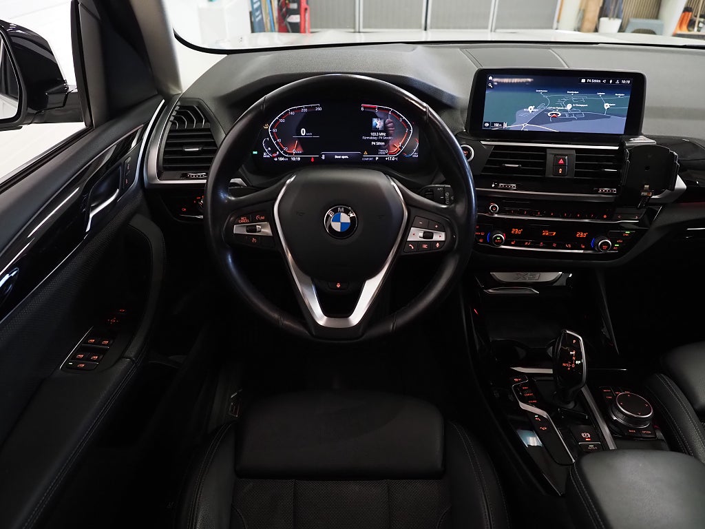 BMW X3 xDrive20d 190hk xLine | Navi | Värmare | Dragkrok | 2021