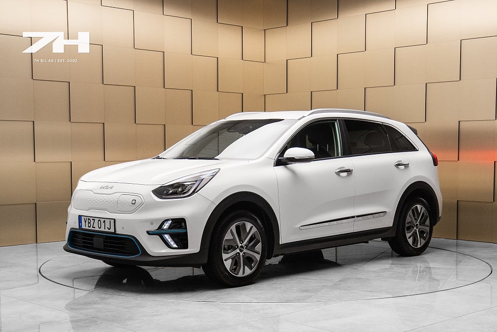 Kia Niro e- 64 kWh Advance Plus MOMS / Kamera / Adap. Farhållare