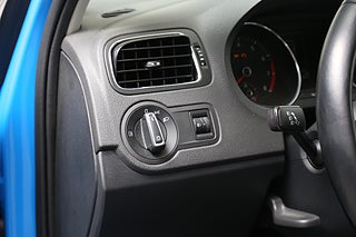 Halvkombi Volkswagen Polo 11 av 24