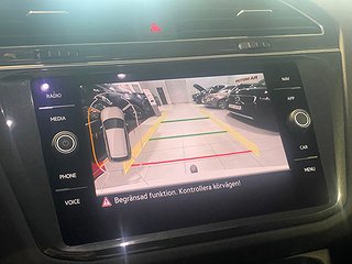 SUV Volkswagen Tiguan 21 av 27