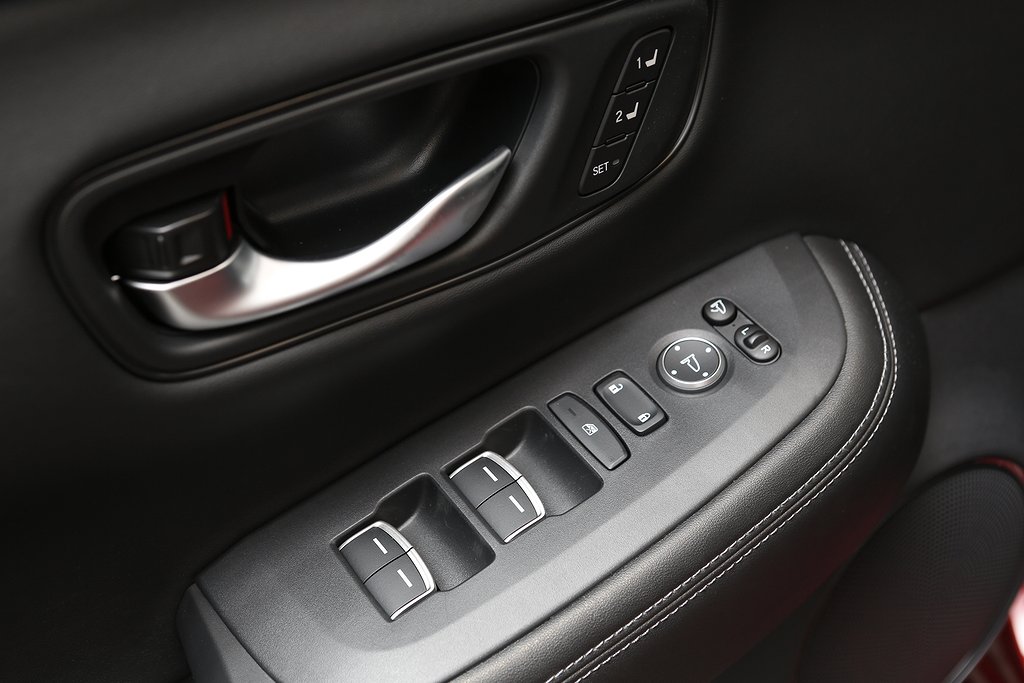 Honda ZR-V FullHybrid Advance Företagspris+Service+Vintehjul 2024