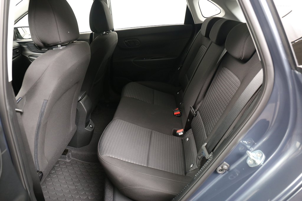 Hyundai i20 1.0T Mildhybrid Essential Automat 2025