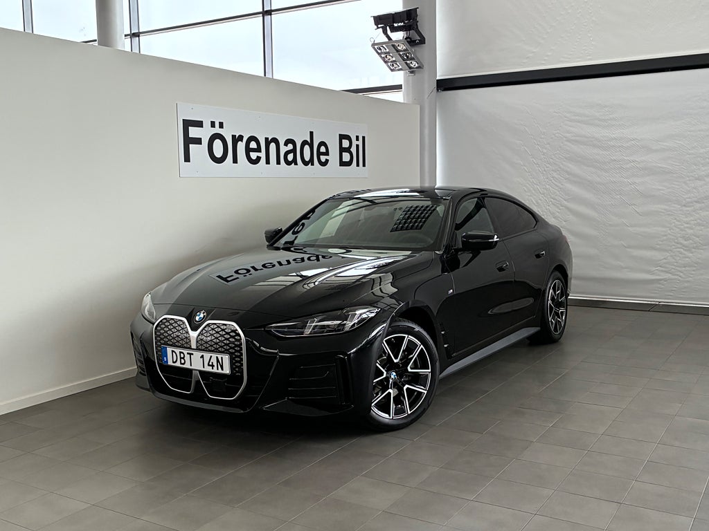 BMW i4 eDrive40 M Sport Drag 18" Adaptiv Farthållare Rattvärme