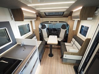 Husbil-halvintegrerad Ci Magis 67 XT  4 av 18