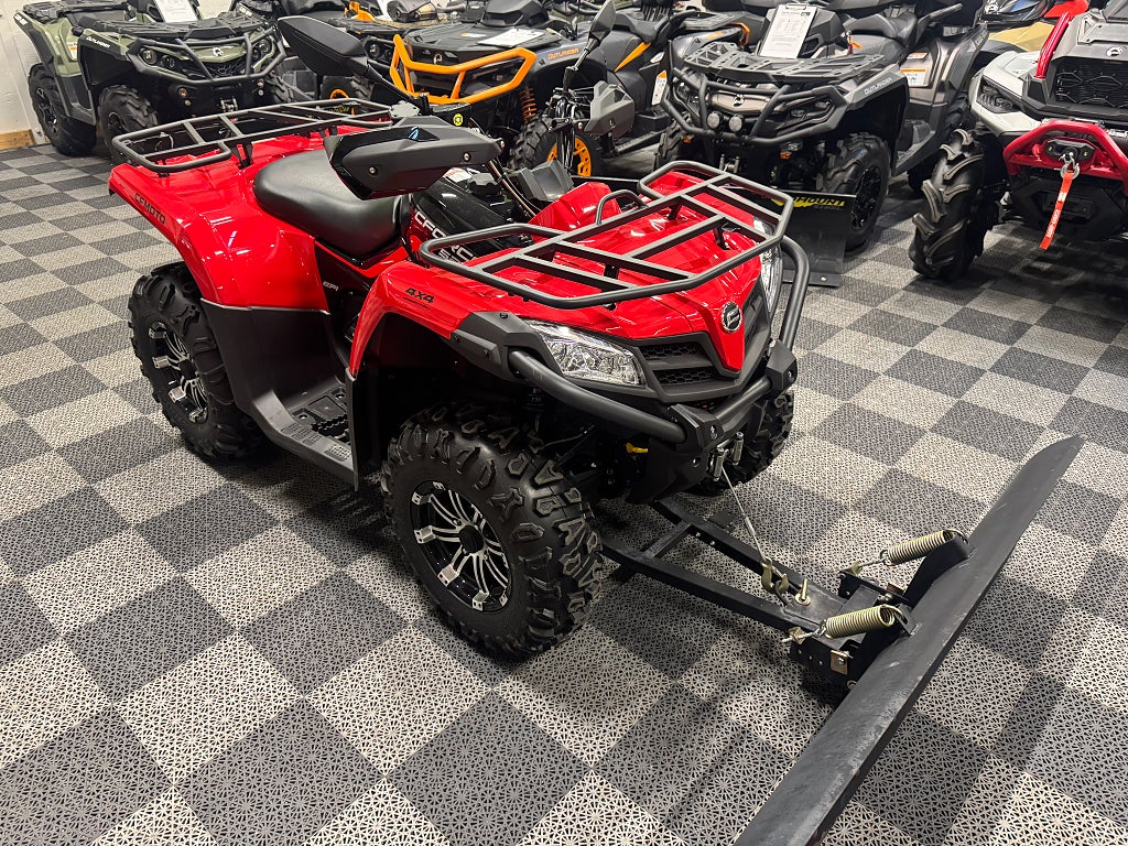 CFMOTO CFORCE 520 