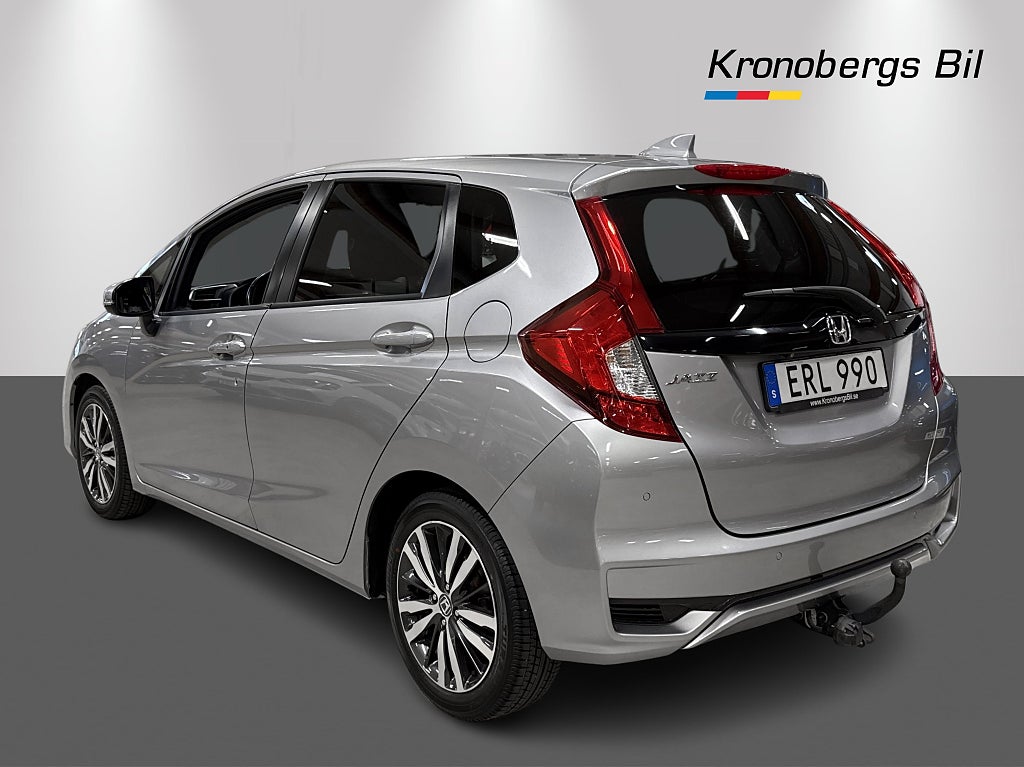 Honda Jazz 1.3 i-VTEC 100hk Elegance Navi Manuell Dragkrok – bild 6