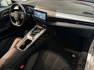 MG 5 Long Range 61.1 kWh Luxury PRIVATLEASING från 2995 kr