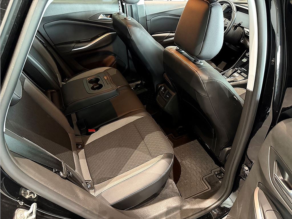 Bild på Opel Grandland GS-Line 1.2 PT 130hk Aut - B-KAMERA, CARPLAY