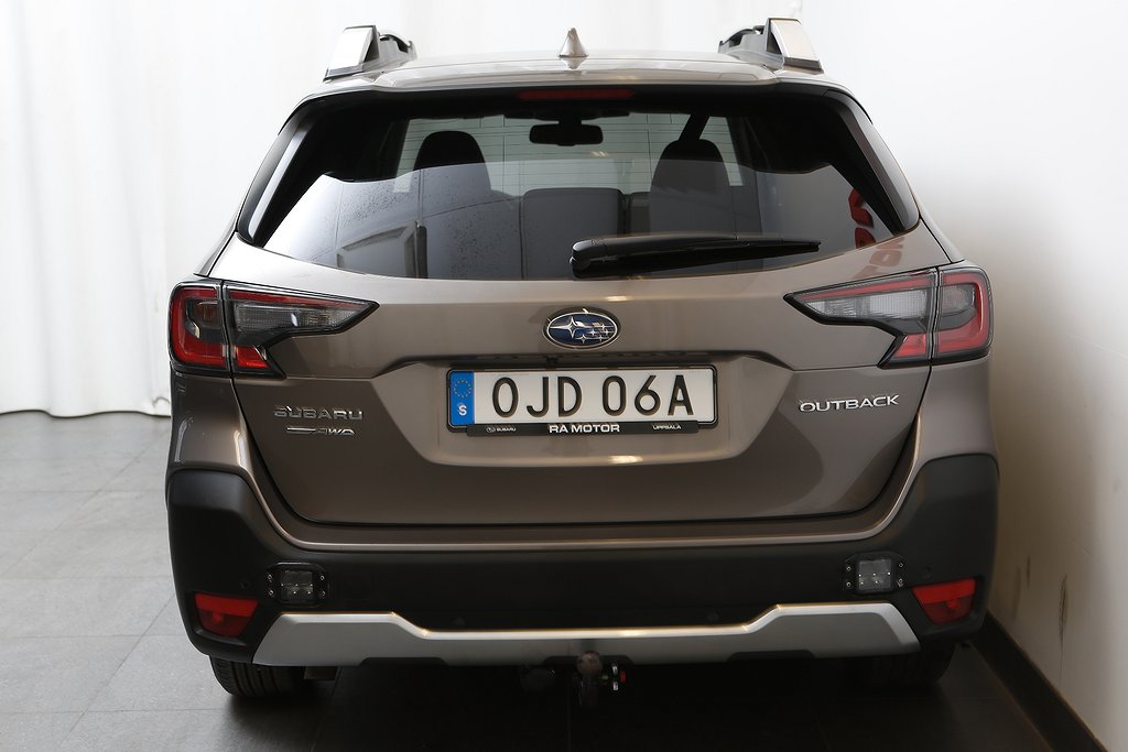 Subaru Outback 2,5 169hk XFuel Touring AWD Taklucka H/K Drag 2022