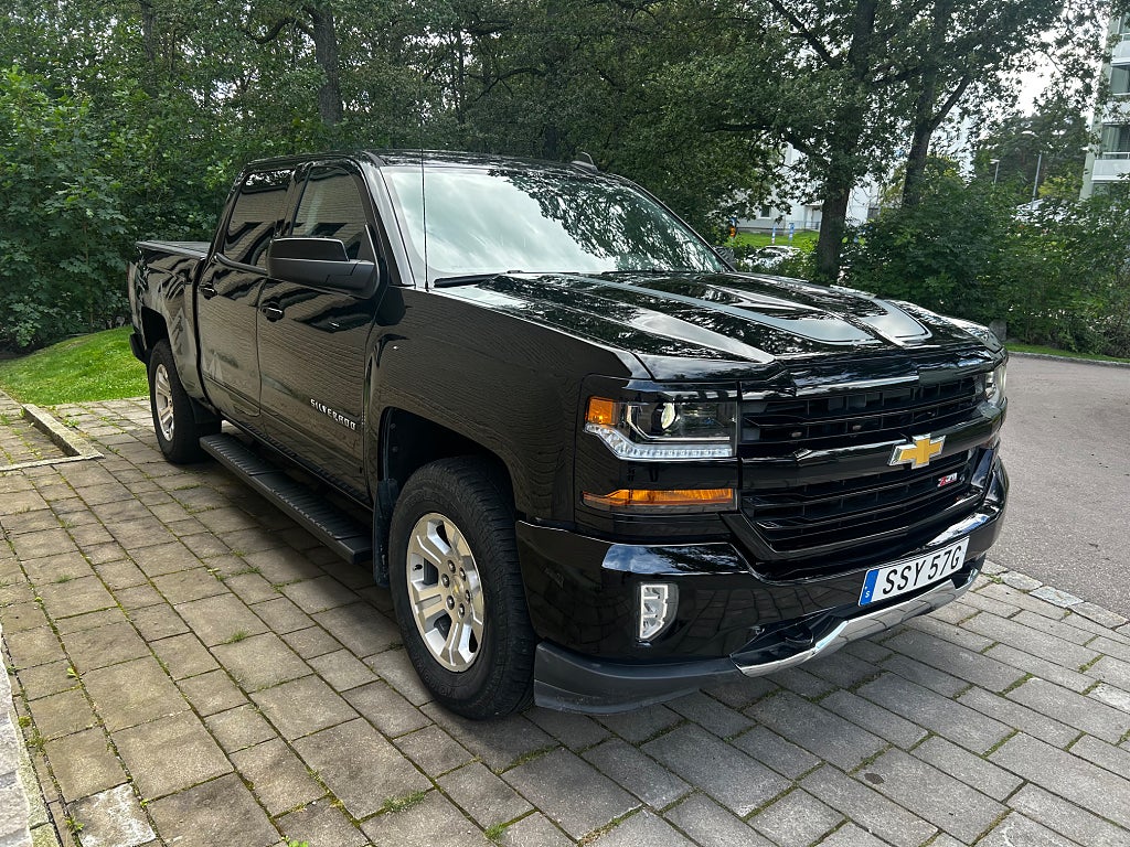 Chevrolet Silverado 1500 Crew Cab 5.3 V8 Z71 4WD (SÅLD!)