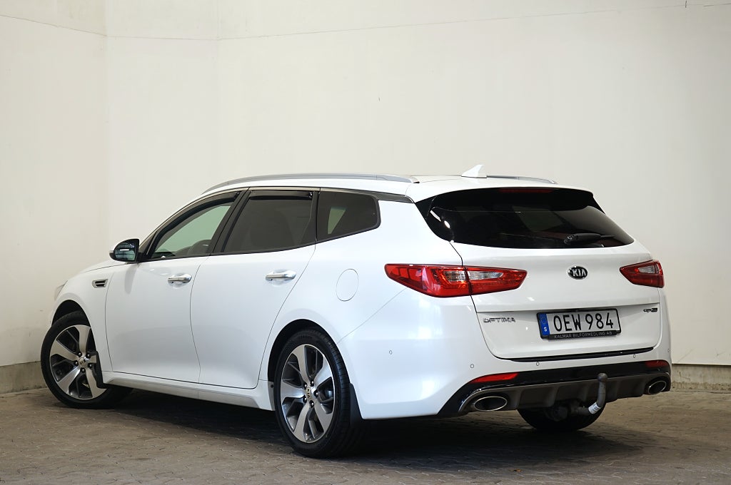 Kia Optima Sport Wagon 1.7 GT-Line Panorama H/K B-kamera 141hk