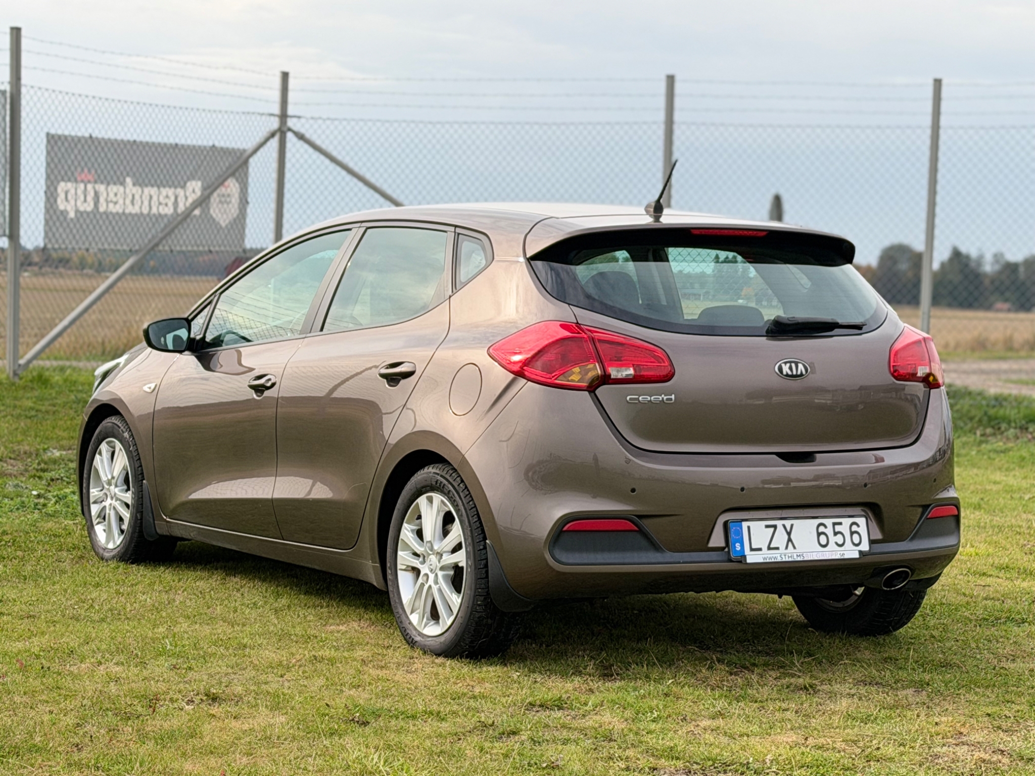 Kia Ceed cee'd 1.4 CVVT 1 års garanti 2014, bild 7/10