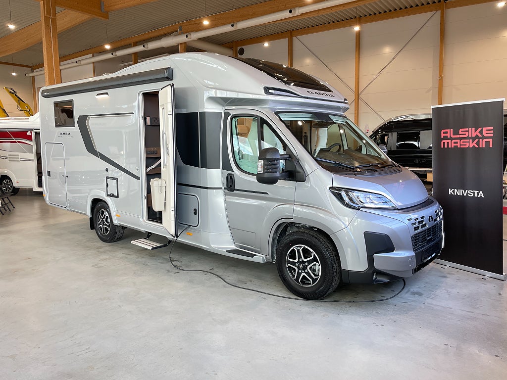 Adria Matrix Supreme 670 SL / ALDE-Diesel / Taksäng / Ugn / 5bält / Au
