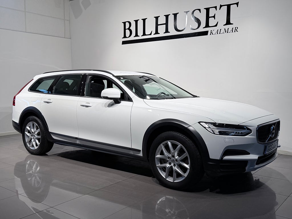 Volvo V90 Cross Country