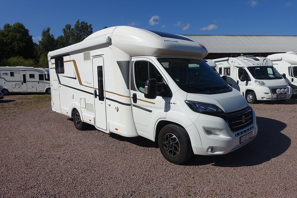 Eura Mobil Profila RS 720 QB Queensbed/Taksäng