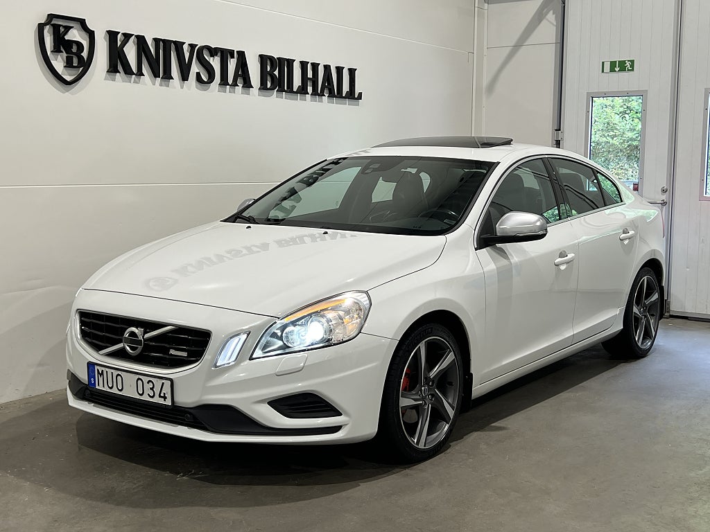 Volvo S60 D4 Geartronic R-Design 1Ägare Kamremsbytt Drag 163hk