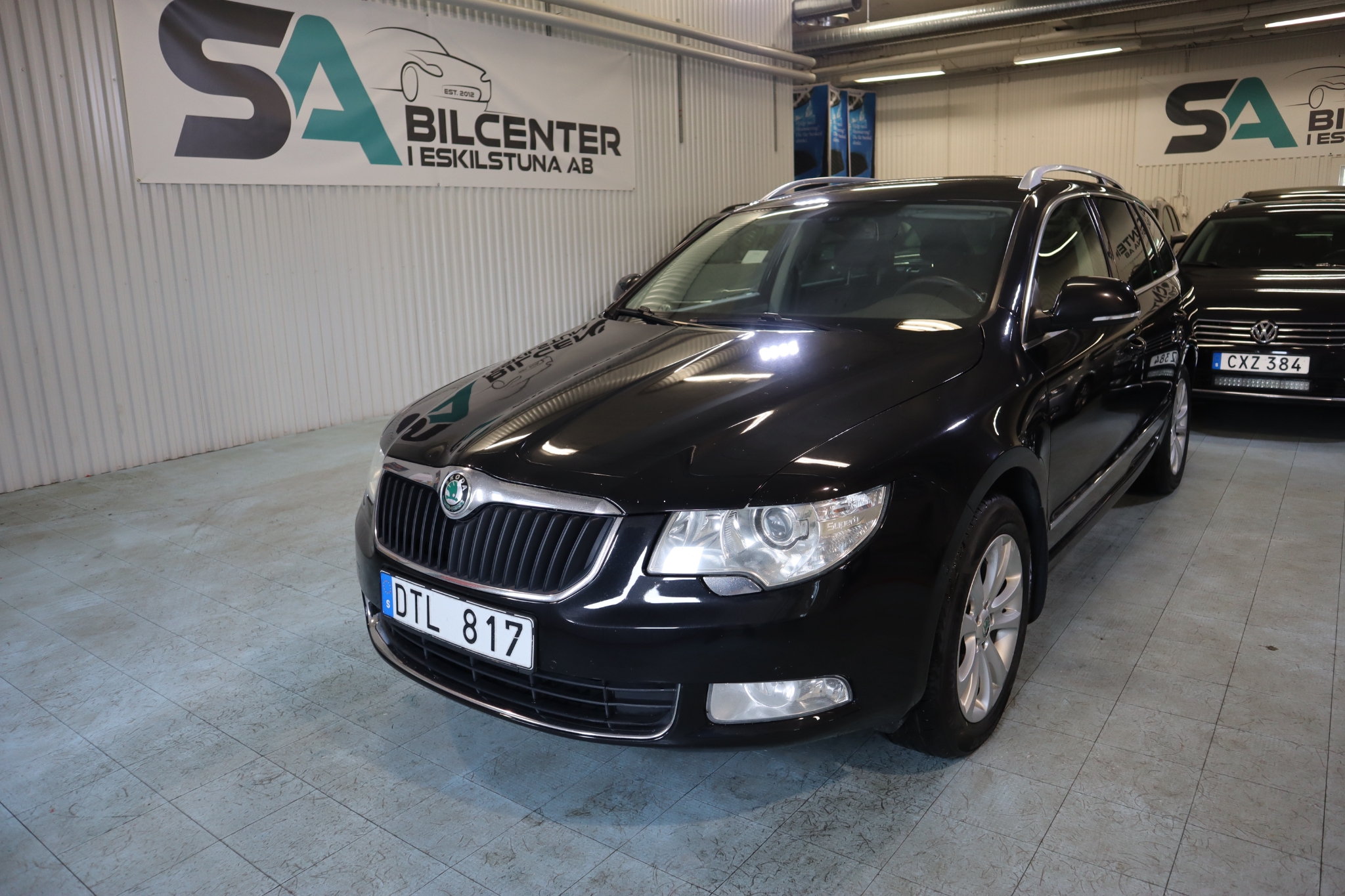 Skoda Superb 2012, bild 3/53