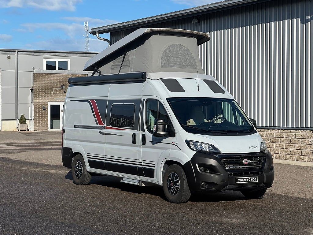 Bürstner Campeo C 600 Active / Pop-up säng / Drag / Kamera