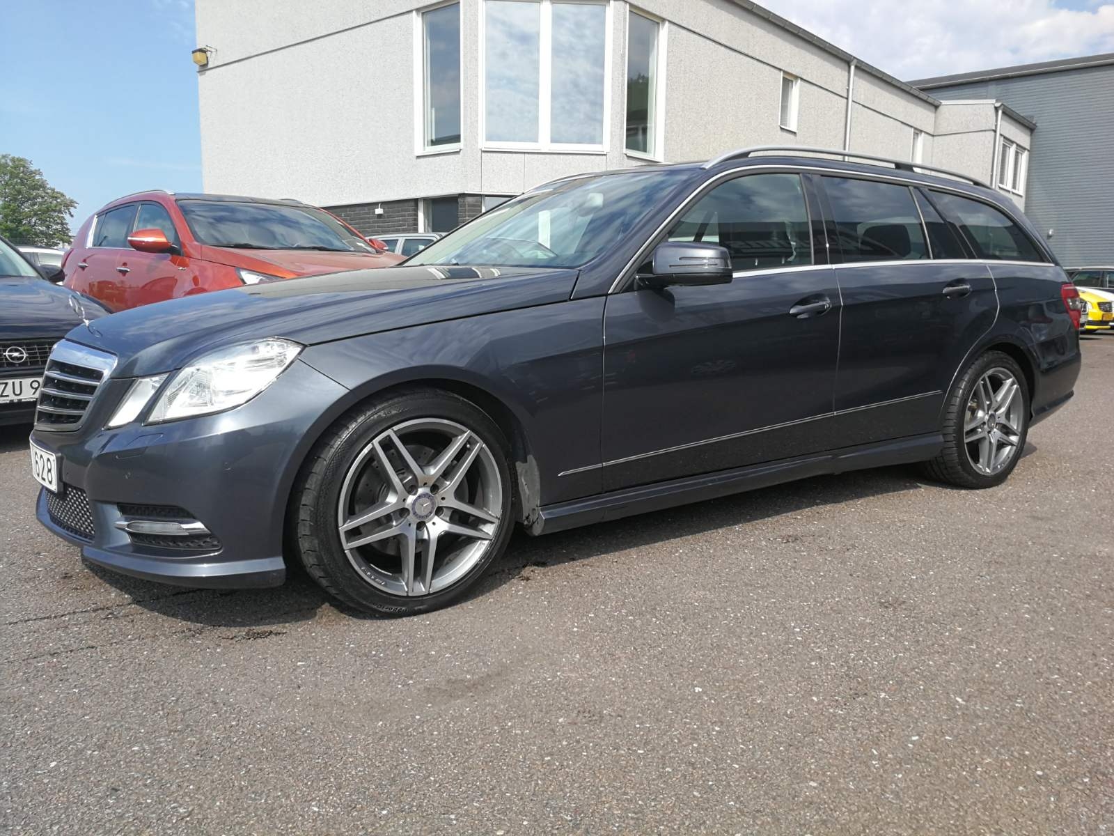 Mercedes-Benz E 2012, bild 3/33