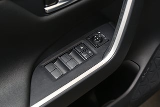 SUV Toyota RAV4 11 av 26