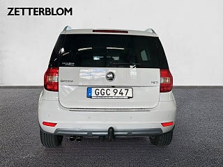 SUV Skoda Yeti 4 av 18
