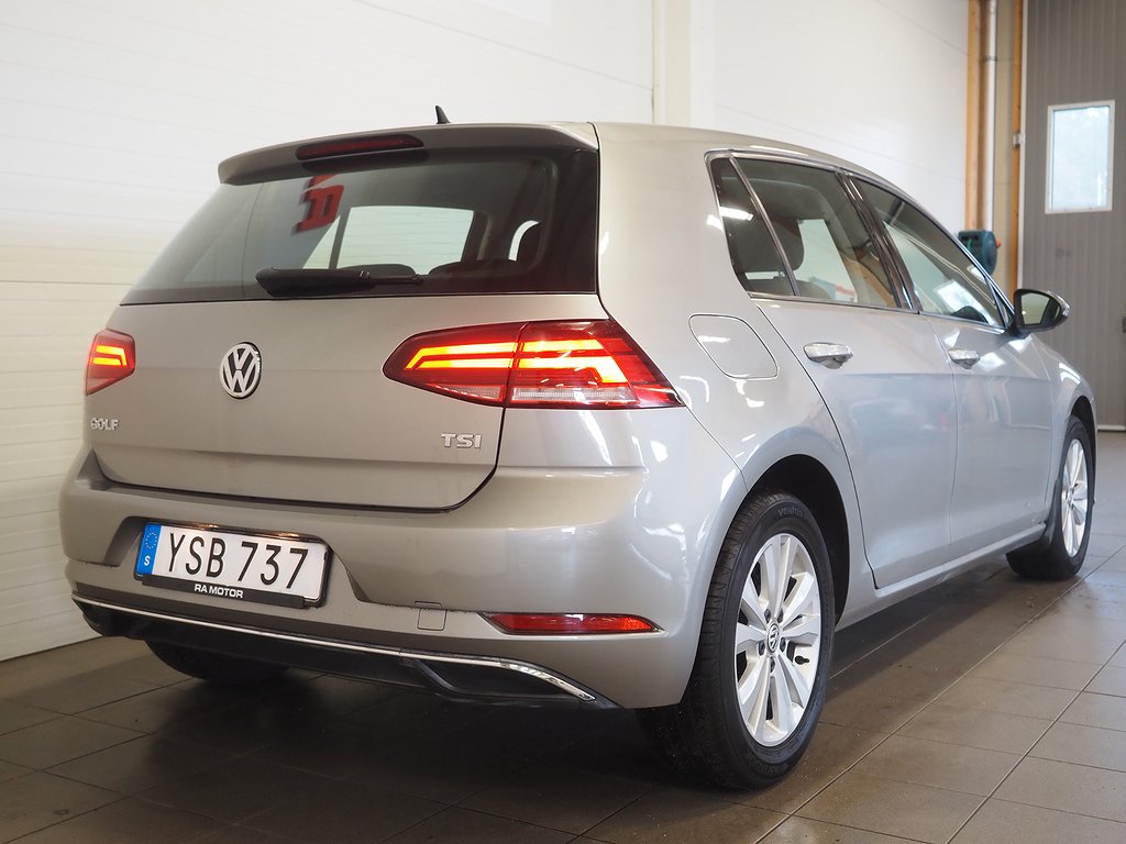 Volkswagen Golf 1.0 TSI Carplay Adaptiv farthållare 110hk 2018
