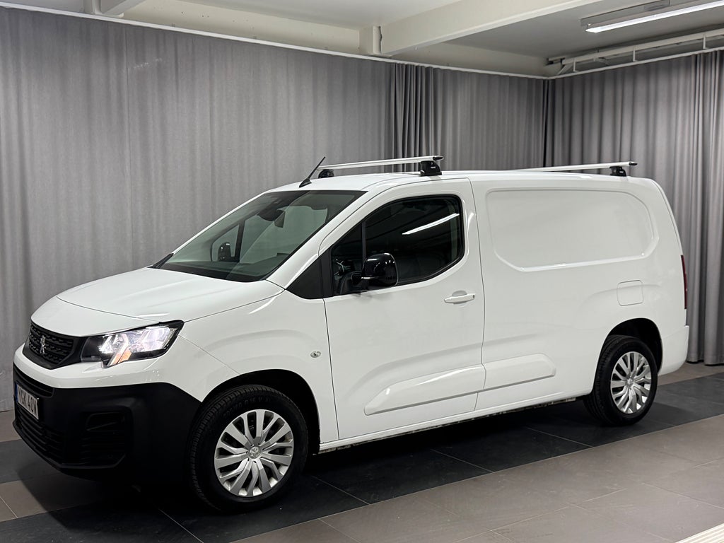 Peugeot Partner PRO+ 130 hk Diesel AUT LEASEBAR. NYSERVAD 