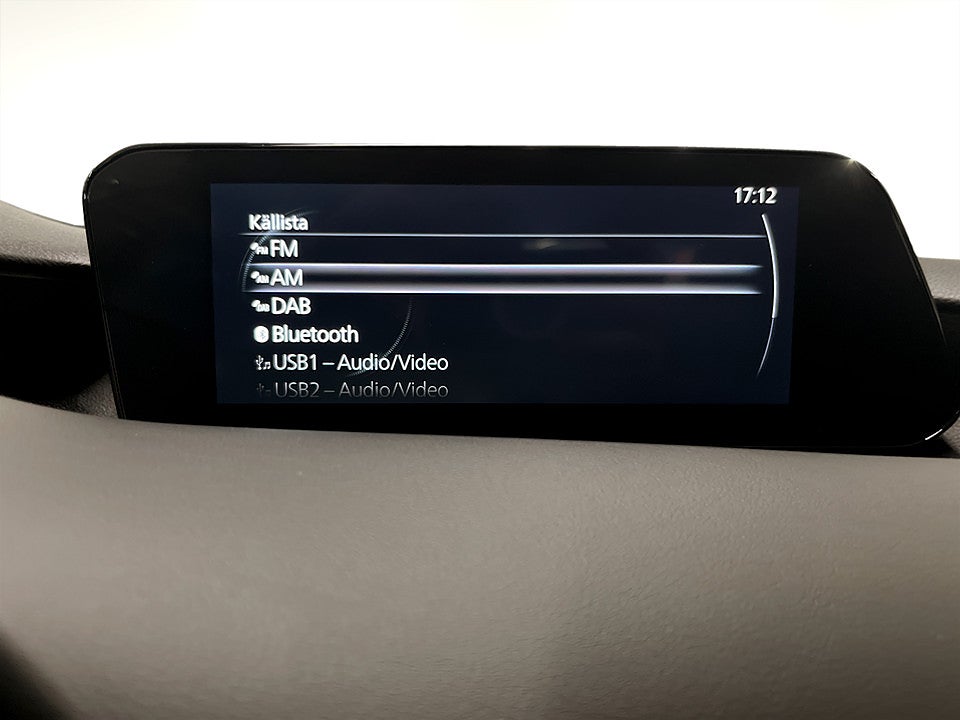 Bild på Mazda 3 Sky 2.0 SKYACTIV-G M 150hk Aut B-KAMERA CARPLAY