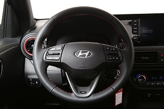 Halvkombi Hyundai i10 12 av 21