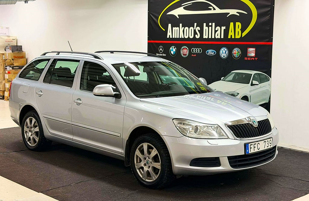 Skoda Octavia Kombi 1.6 TDI 4x4 Ambiente Euro 5