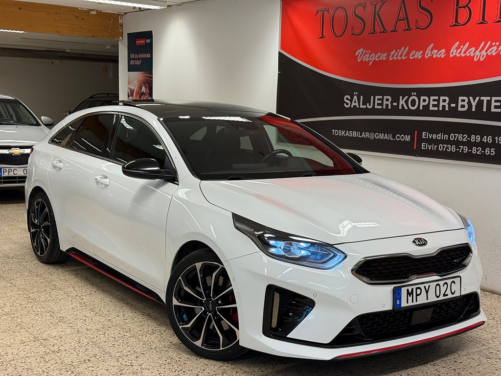 Kia Pro_Cee'd GT 