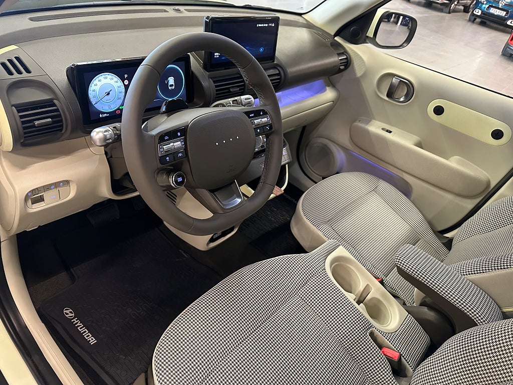 Hyundai IONIQ INSTER Essential 49 kWh Essential thumbnail