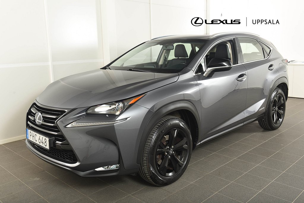 Lexus NX 300h AWD Sport Drag M-värmare V-hjul