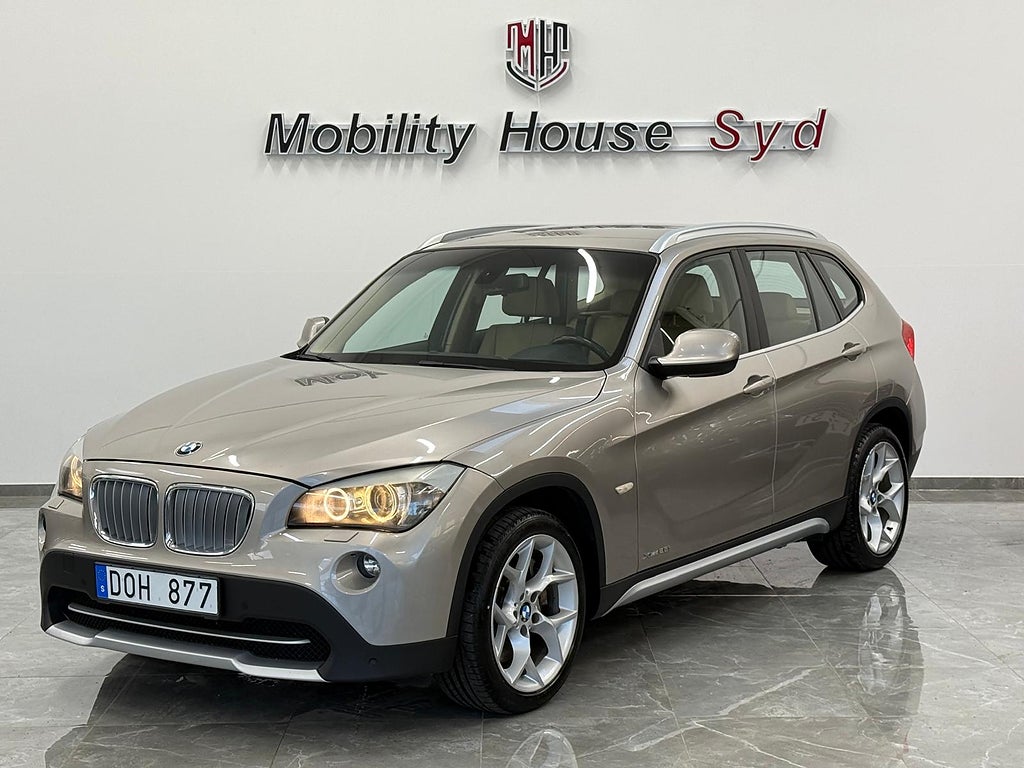BMW X1 xDrive28i Steptronic * Toppskick *